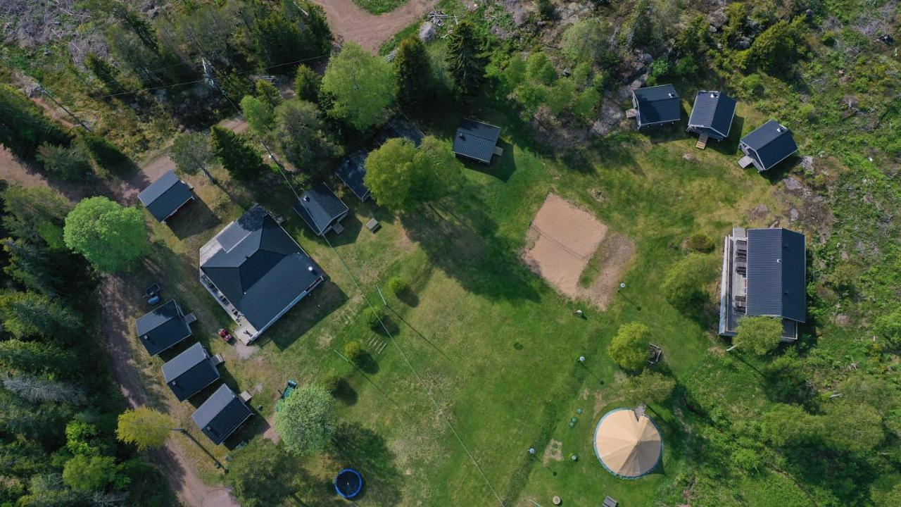 Ulvoe Lakeside Resort Ulvohamn ภายนอก รูปภาพ