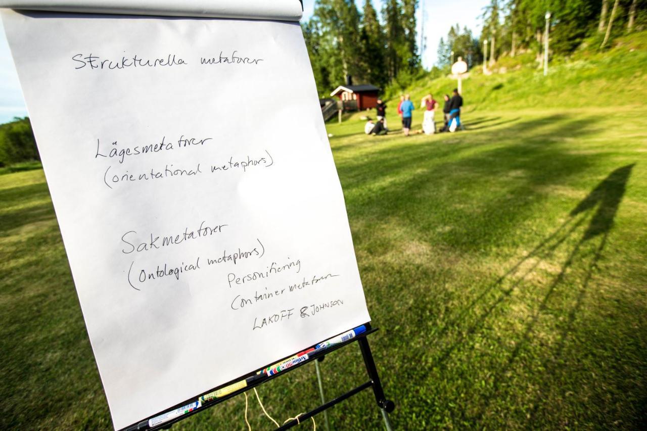 Ulvoe Lakeside Resort Ulvohamn ภายนอก รูปภาพ