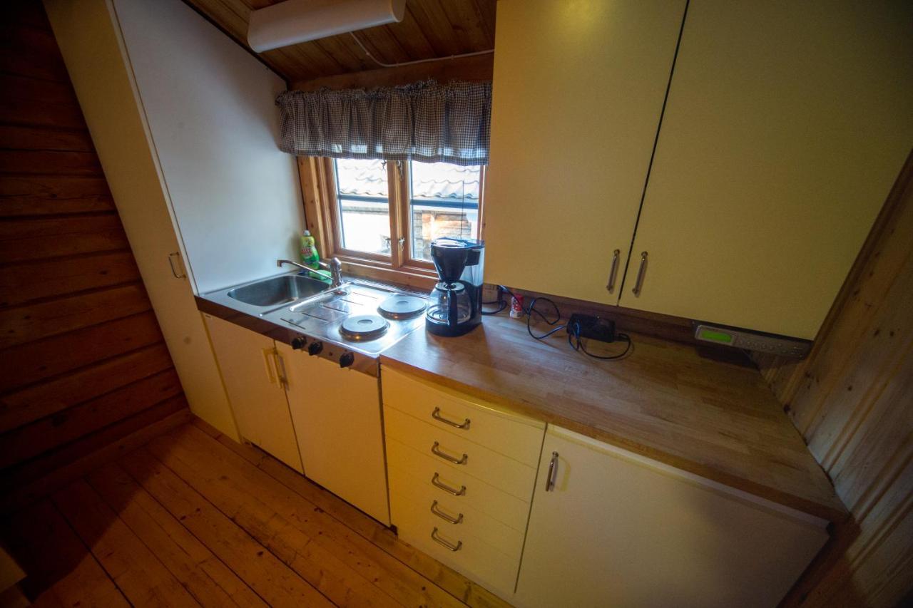 Ulvoe Lakeside Resort Ulvohamn ภายนอก รูปภาพ
